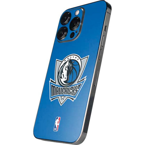 NBA Dallas Mavericks Distressed iPhone 16 Pro Skin